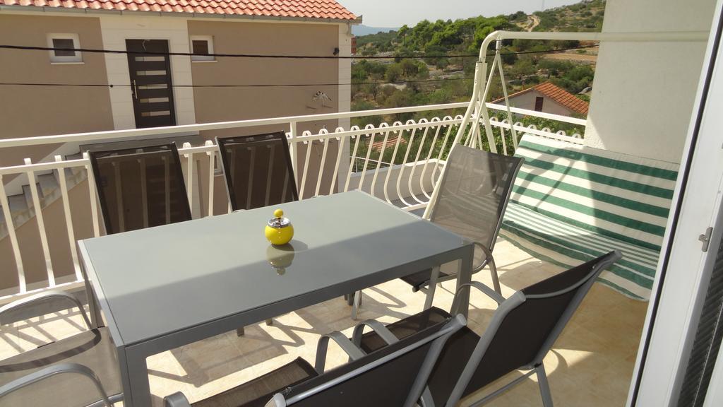 Apartments Braco Сегет-Враница Экстерьер фото